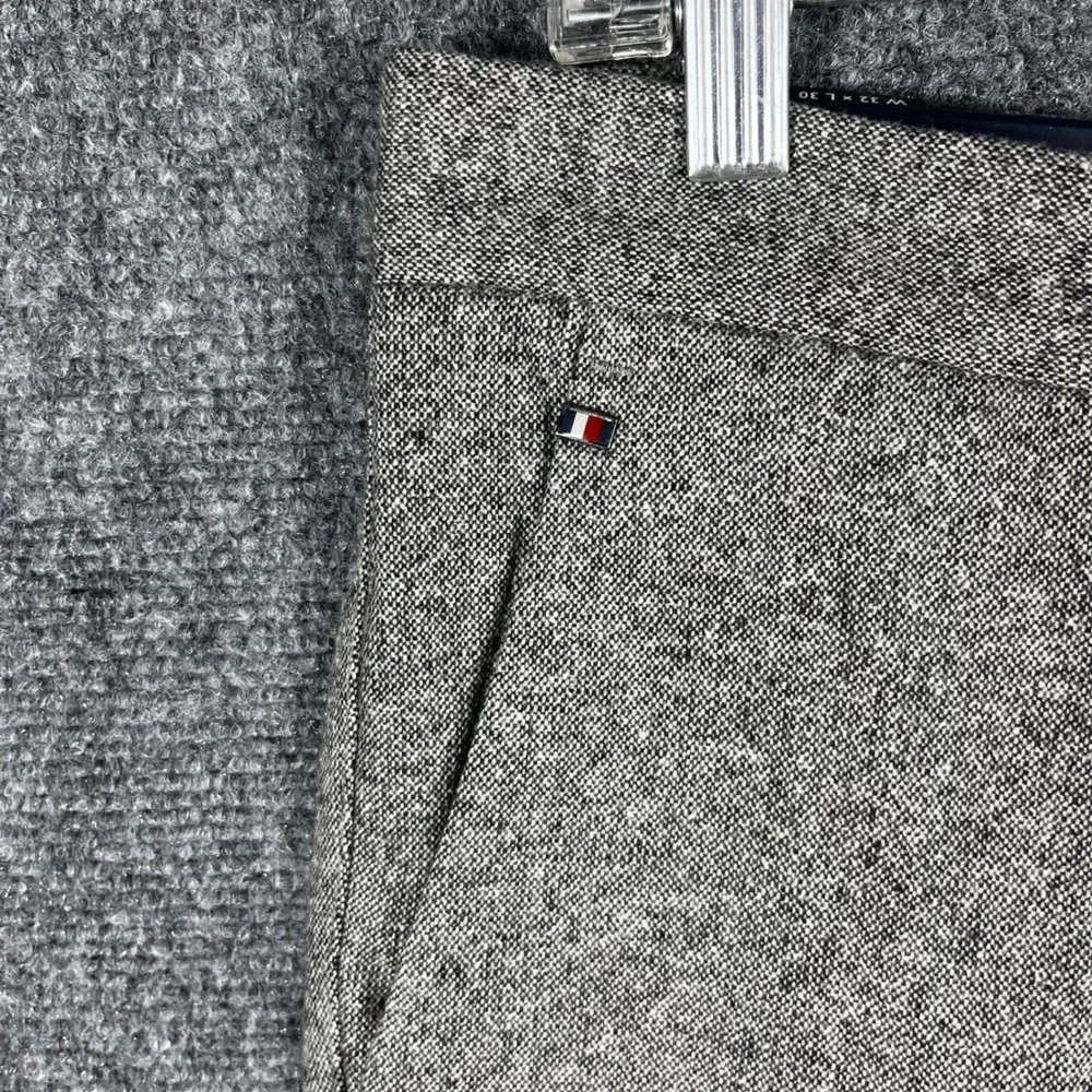 Tommy Hilfiger Denton Chino Pants Mens 32x30 Grey Straight Fit Italian‎ Fabric